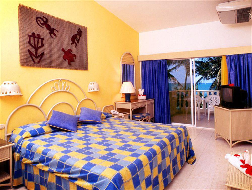 Hotel Tropical Clubs Cabarete Habitación foto
